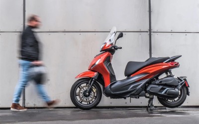Ποιο μποτιλιάρισμα; Πάρε scooter με leasing και… καθάρισες!