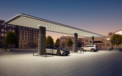 H Mercedes ζήλεψε την Tesla: Ετοιμάζει το δικό της δίκτυο φόρτισης!