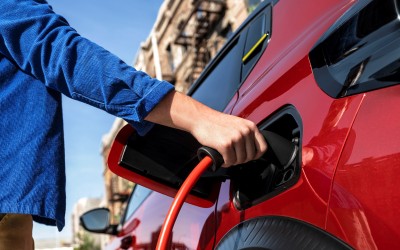 Κινούμαι Ηλεκτρικά 3: Επιδότηση έως 11.000 ευρώ - Πώς θα την πάρεις
