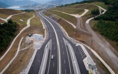 Αθήνα-Καλαμπάκα 45 λεπτά πιο γρήγορα. Πότε θα αλλάξει η Κεντρική Ελλάδα;