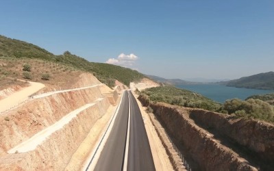 Τέλος οι επικίνδυνες στροφές για τη Λευκάδα - Δείτε το video με τις αλλαγές στον δρόμο 