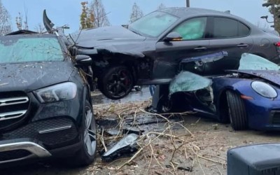 Πήγε την Alfa Romeo Giulia QV για service - Την βρήκε διαλυμένη πάνω σε μια Porsche 911