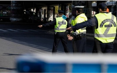 Μεγάλο ντου της Αστυνομίας – Έκοψε πάνω από 18.000 κλήσεις πριν τα Χριστούγεννα 