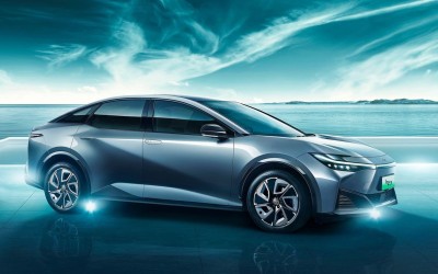 Toyota: Ούτε το 1% των συνολικών πωλήσεων δεν είναι ηλεκτρικά