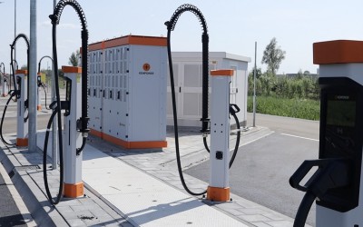 Αυτός είναι ο ταχύτερος φορτιστής στην Ελλάδα – Σε ποια εθνική οδό θα μπει; 