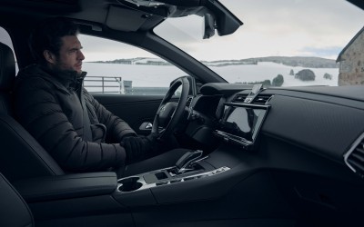 Η ντίβα των SUV – Πόσο κοστίζει στην Ελλάδα 