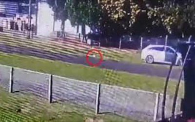 Video Σοκ: Έκλεψε ΙΧ από μαμά και παράτησε το μωρό στον δρόμο! 