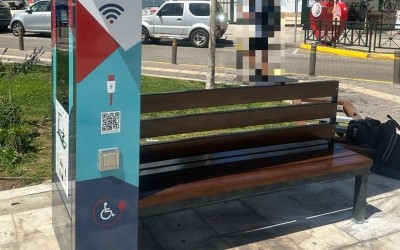 Αττική: Το πρώτο έξυπνο παγκάκι με αισθητήρες - Πού βρίσκεται και πώς λειτουργεί