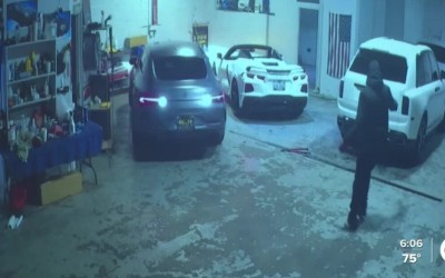 Video: Κλέφτες τράκαραν Rolls-Royce που είχε νοικιαστεί για γάμο! 