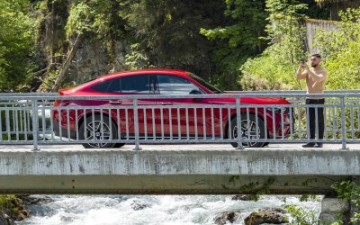 Έχασε την πρωτιά η Tesla - Αυτή είναι η πιο πολύτιμη αυτοκινητοβιομηχανία του 2024