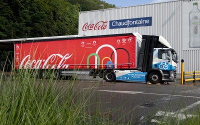 Γιατί η Toyota δίνει φορτηγά στην Coca-Cola; Τι το διαφορετικό έχουν;