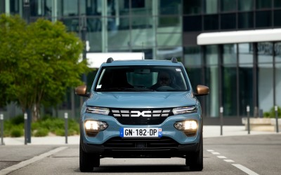 Στην Ελλάδα το Dacia που καίει 2,9 ευρώ στα 100 km – Το φθηνότερο επαγγελματικό