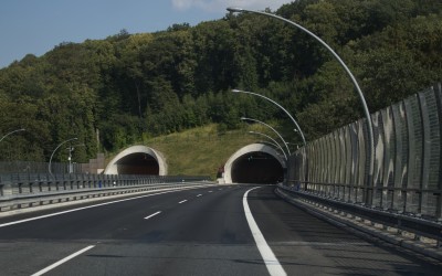 Ο δρόμος με τις 77 δίδυμες σήραγγες – Είναι ο μεγαλύτερος της Ελλάδας 