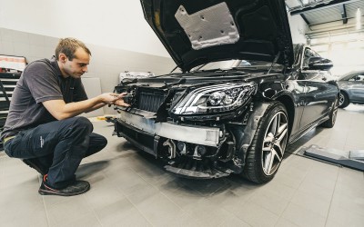 Μεικτή ασφάλεια αυτοκινήτου: Μικρότερη απαλλαγή ή φθηνότερη τιμή συμβολαίου;