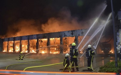 Ηλεκτρικό πήρε φωτιά μέσα σε πυροσβεστικό σταθμό - Κάηκαν τα πάντα