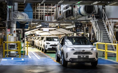 Το εργοστάσιο που φτιάχνει 1.200 Toyota Yaris την ημέρα 