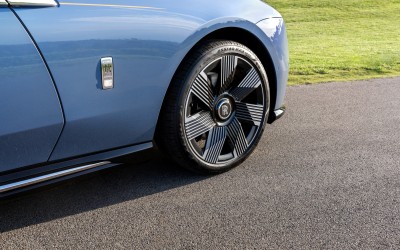 Πουλήθηκε στην Ελλάδα Rolls-Royce αξίας 400.000 ευρώ – Δείτε σε ποια περιοχή