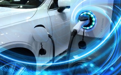 Charging & Battery Summit & Expo: Φορτιστές, δίκτυα και Κίνα – Όλες οι απαντήσεις στο πάνελ του GOCAR 
