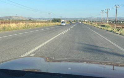 Τι σημαίνει αυτό το σινιάλο που κάνουν οι οδηγοί στην επαρχία; 