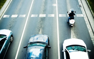 Κάρφωσε τον παραβάτη οδηγό και κέρδισε το 10% του προστίμου 