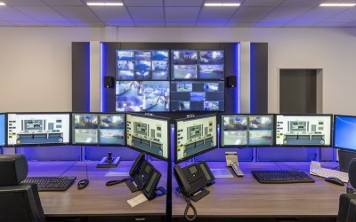 Η αστυνομία βλέπει τα πάντα στην Αττική – Η LED οθόνη των 14,18 m2 