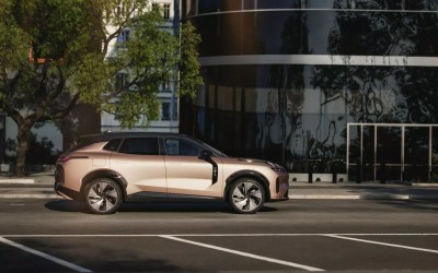 Η Lynk & Co φέρνει το απόλυτο SUV PHEV - Με αυτονομία άνω των 1.100 km