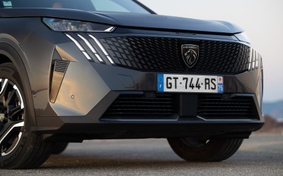 Το SUV της Peugeot που κάνει 700 km με 19,38 ευρώ – Η τιμή του στην Ελλάδα 