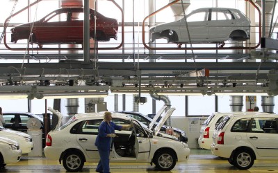 To μεγάλο «κόλπο» των Ρώσων – Γιατί η Renault πρέπει να τους δώσει 1,3 δις!