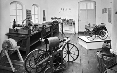 Gottlieb Daimler: Ο δημιουργός του πρώτου αυτοκινήτου στον κόσμο – 125 χρόνια ιστορίας
