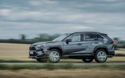 Τα 2 υβριδικά Toyota που θέλει όλος ο κόσμος – Αναμονή έως και 9 μήνες 
