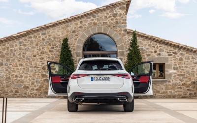 To SUV της Mercedes που όλοι θέλουν να αγοράσουν - Καίει σαν ηλεκτρικό