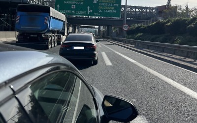 Τα 10 μεγάλα λάθη που κάνουν οι Έλληνες στον δρόμο - Έχουν πρόστιμο από 80 έως 100 ευρώ 