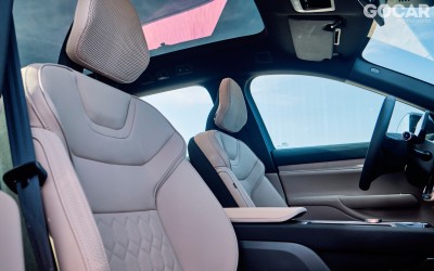 Volvo EX90: Τα έβαλε με δύο Porsche και κέρδισε