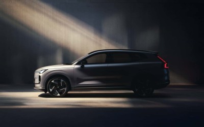 Αυτό είναι το κορυφαίο SUV της Volvo – Είναι PHEV με αυτονομία 200 km 