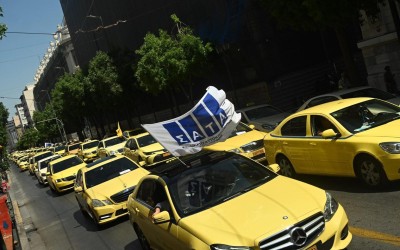 Χιλιάδες Έλληνες θα πάρουν επιδότηση 20.000 ευρώ για ταξί; Πότε θα ανοίξει η πλατφόρμα;