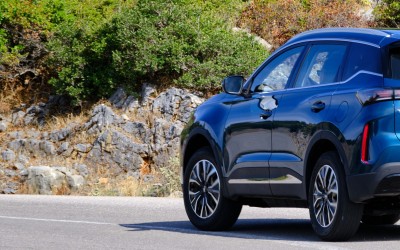 Το νέο υβριδικό C-SUV με τους 224 ίππους – Καίει 5,7 lt και έχει τιμή 25.990 ευρώ 