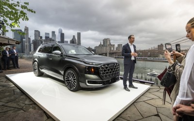 Το μεγαλύτερο SUV της Audi στην Ελλάδα - Φτάνει στις 200.000 ευρώ