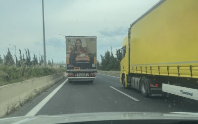 Εθνική Οδός: Επιτρέπονται τα φορτηγά και τα λεωφορεία στην αριστερή λωρίδα - Τι λέει ο νόμος