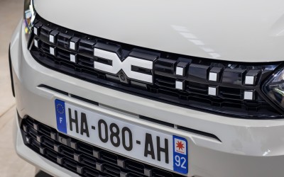 Η τεράστια επιτυχία της Dacia - Αυτό ειναι το αυτοκίνητο που αγόρασαν 19.709 οδηγοί σε ένα μήνα