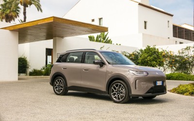 Στην Ελλάδα το νέο Leapmotor B03X – Ξεκινάει κάτω από 20.000 ευρώ, αναλυτικές τιμές και εκδόσεις