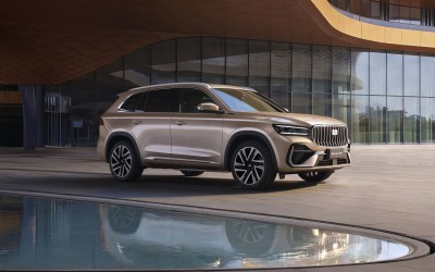 Αυτό είναι το νέο οικογενειακό SUV της Geely – Έχει αυτονομία 922 km και τετρακίνηση