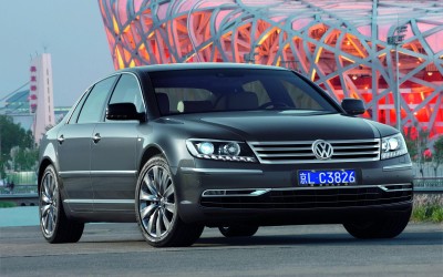 Νέο VW Phaeton με αλουμινένιο πάτωμα

