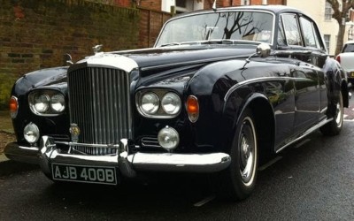 Σε δημοπρασία Bentley με «άρωμα» Beatles