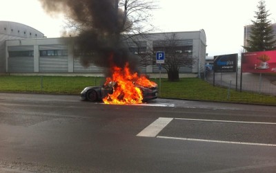 Κι άλλο κρούσμα με 911 GT3 να πιάνει φωτιά

