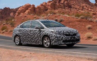 Μοντέλο με κυψέλες καυσίμου από την Toyota
