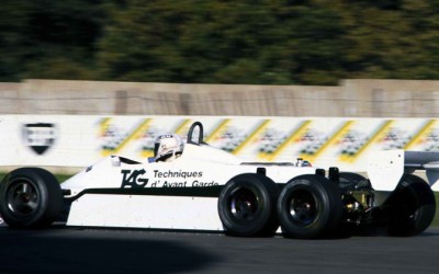 Williams FW07D
