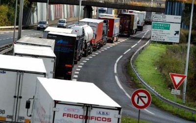 25 Μαρτίου: Απαγόρευση κυκλοφορίας φορτηγών 