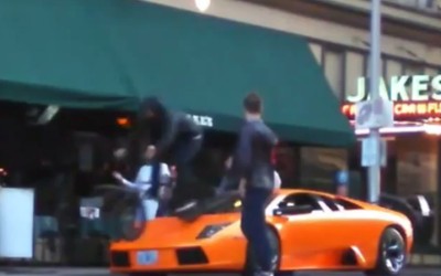 Lamborghini VS ποδήλατο (VIDEO)