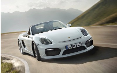 Porsche: Στρίβοντας με… cruise control