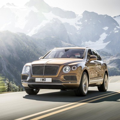 Το πολυτελέστερο SUV στον κόσμο από την Bentley (video)